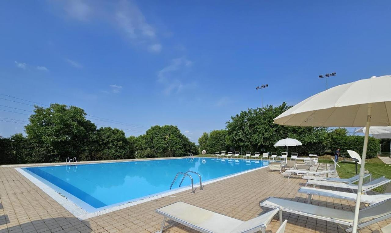 Wendy Apartment- Twobedroom & Pool & Parkprivatefree & Sports Десенцано дел Гарда Екстериор снимка