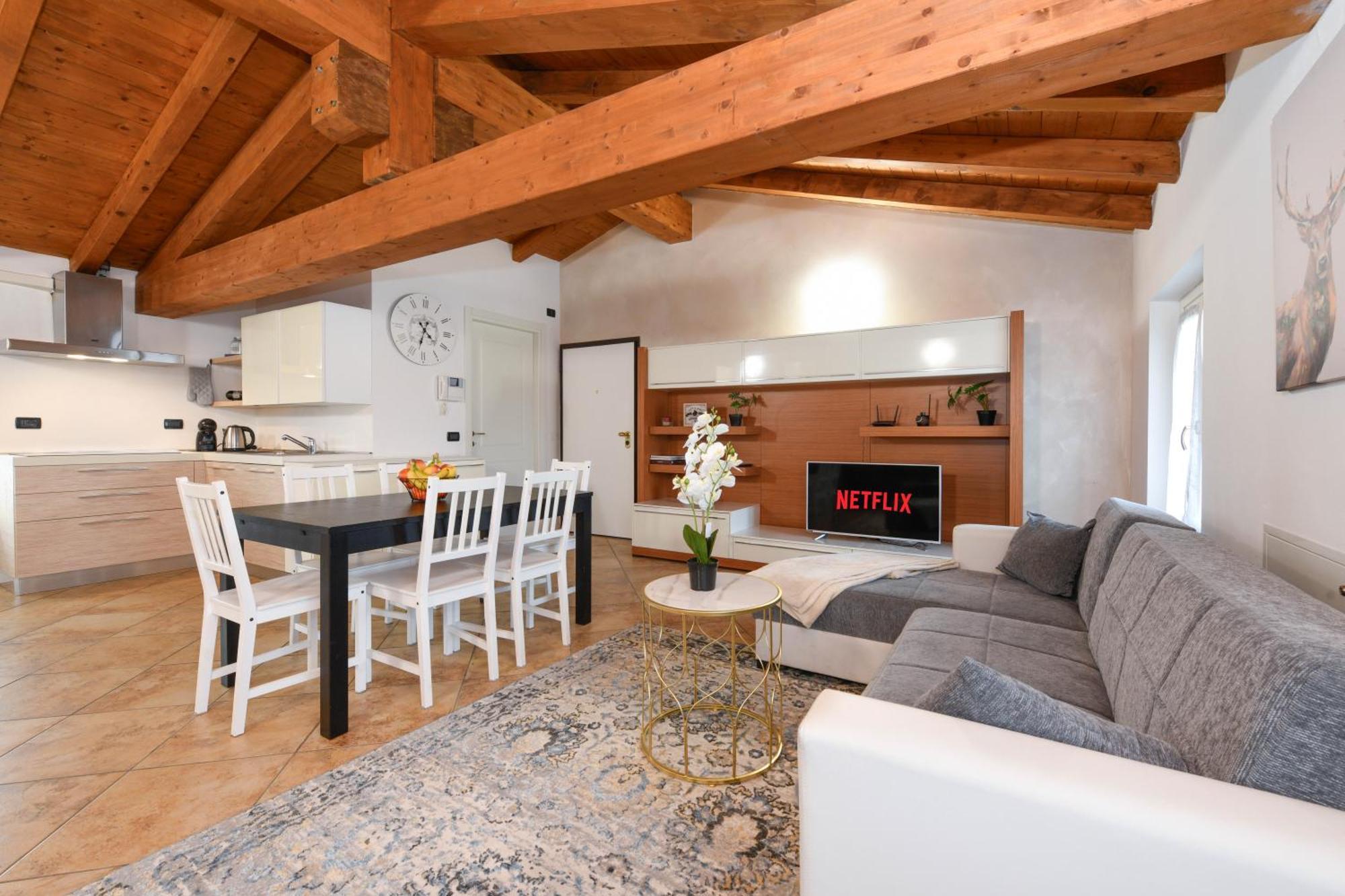 Wendy Apartment- Twobedroom & Pool & Parkprivatefree & Sports Десенцано дел Гарда Екстериор снимка