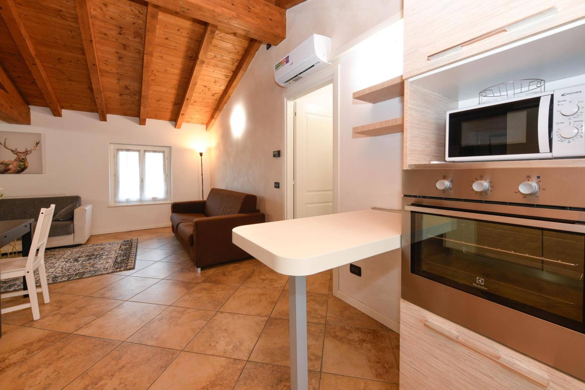 Wendy Apartment- Twobedroom & Pool & Parkprivatefree & Sports Десенцано дел Гарда Екстериор снимка